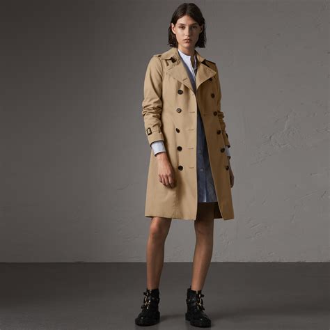 burberry sandringham trench coat uk|Burberry sandringham trench coat long.